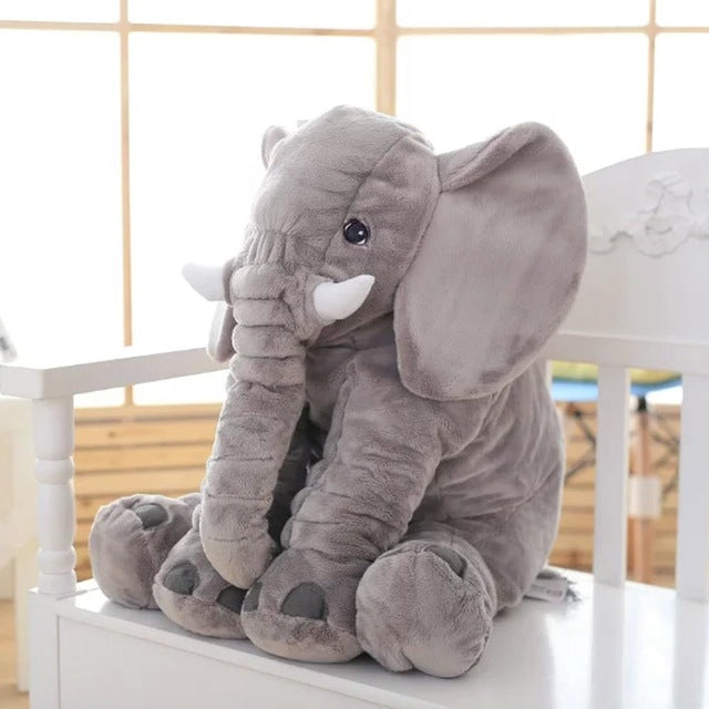 Elefante de pelúcia infantil